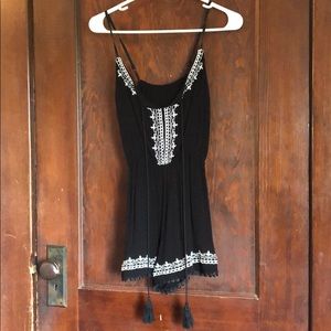 Black romper size small
